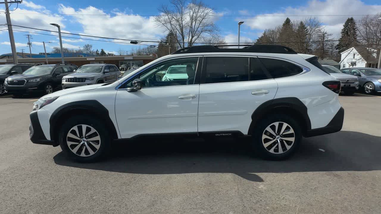 Thumbnail: 2023 Subaru Outback - 5