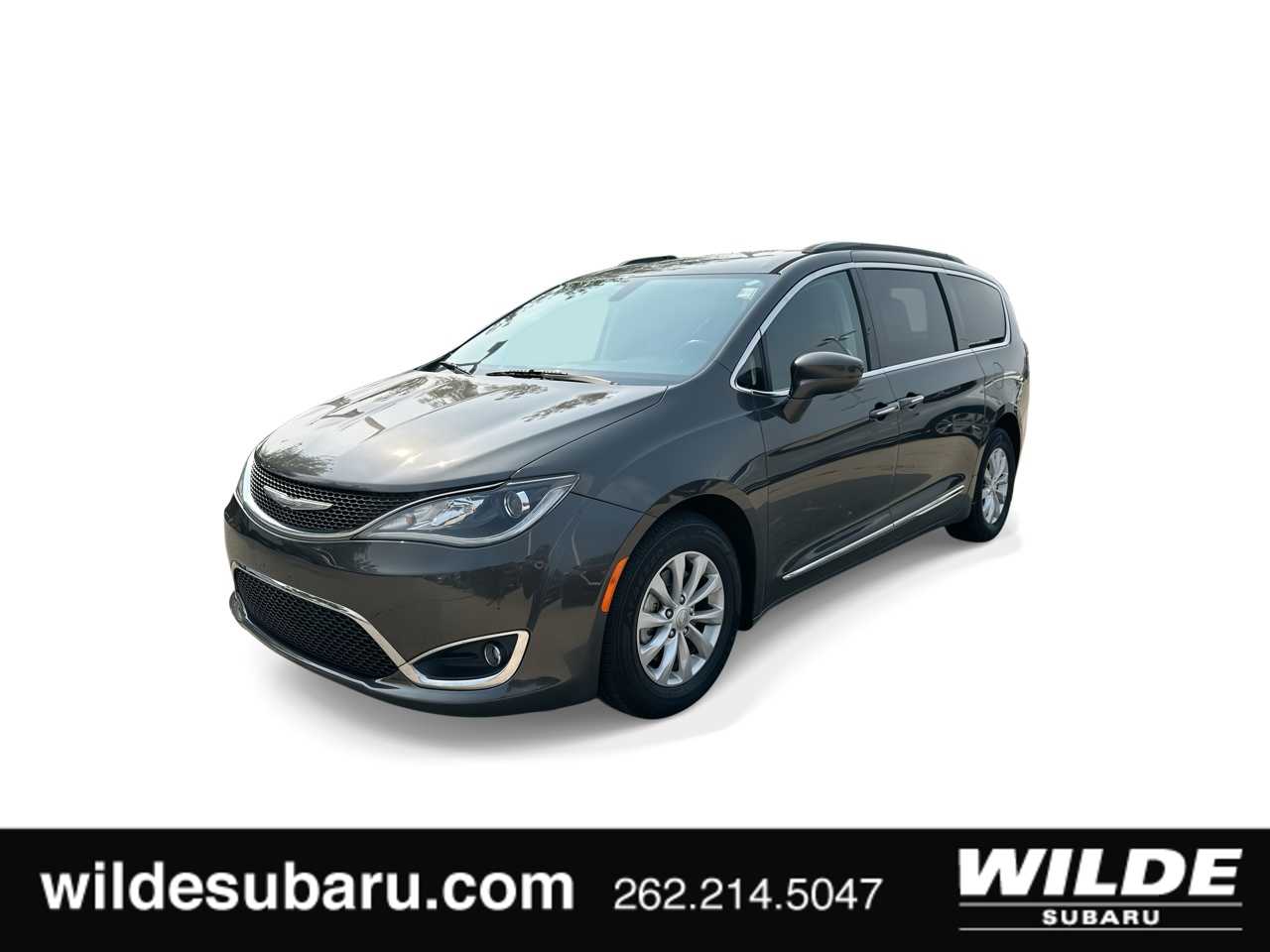 2017 Chrysler Pacifica Touring L -
                  Waukesha, WI