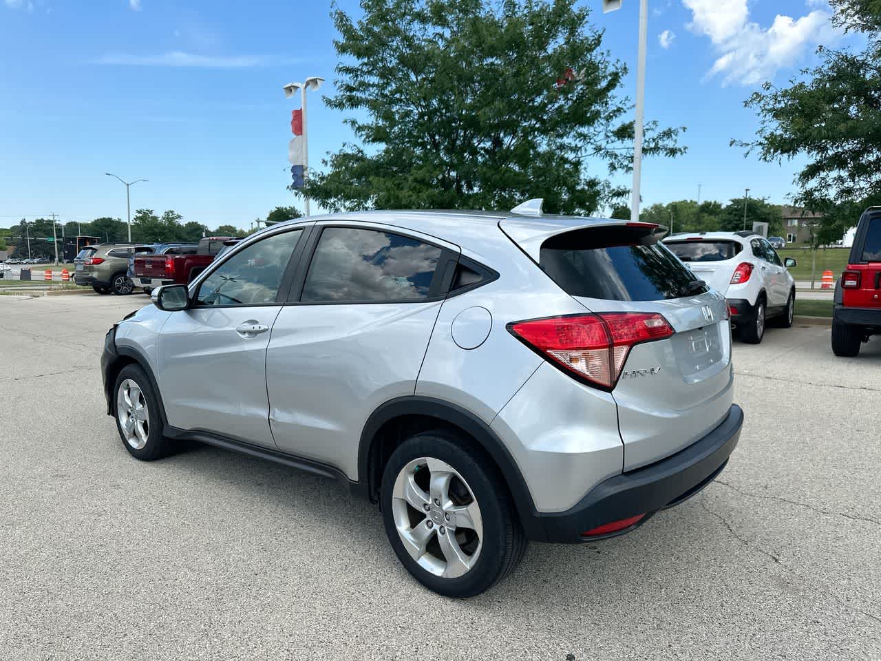 Thumbnail: 2016 Honda HR-V - 11