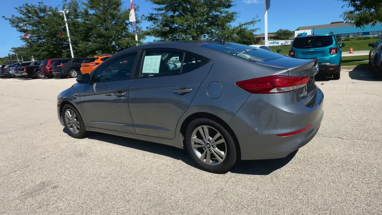 Thumbnail: 2017 Hyundai Elantra - 6