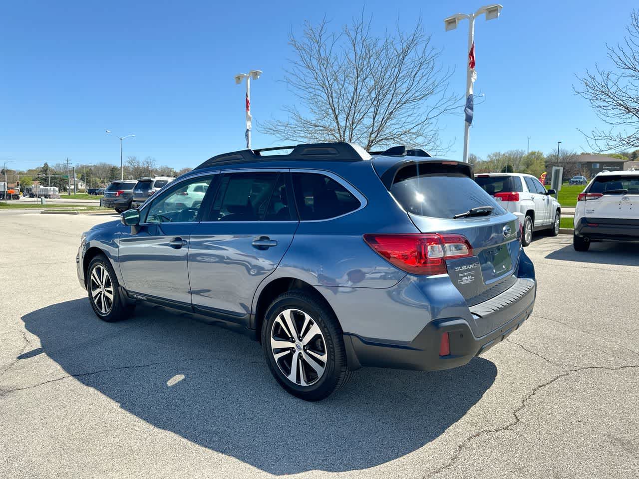 2018 Subaru Outback Limited 11
