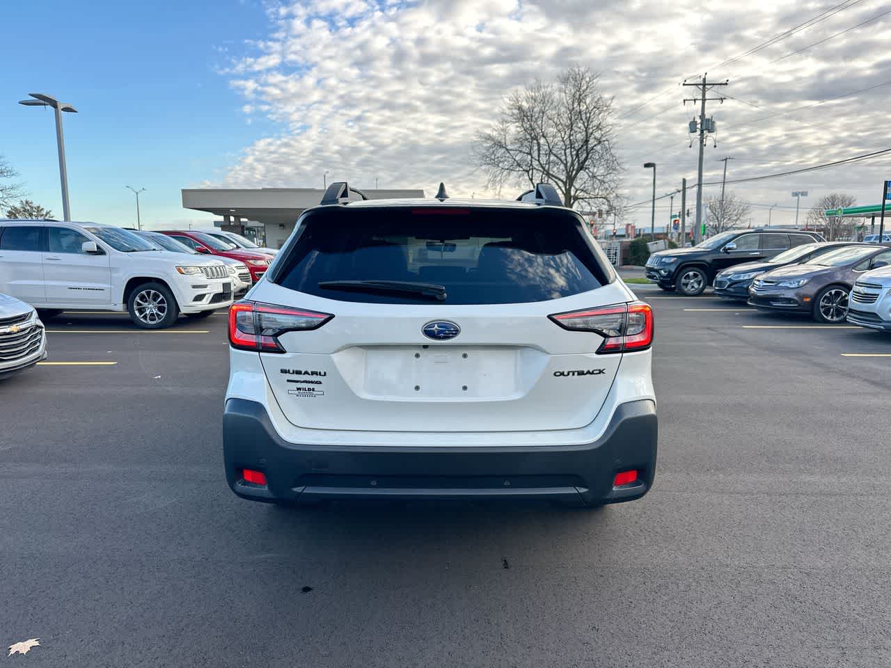 Thumbnail: 2023 Subaru Outback - 12