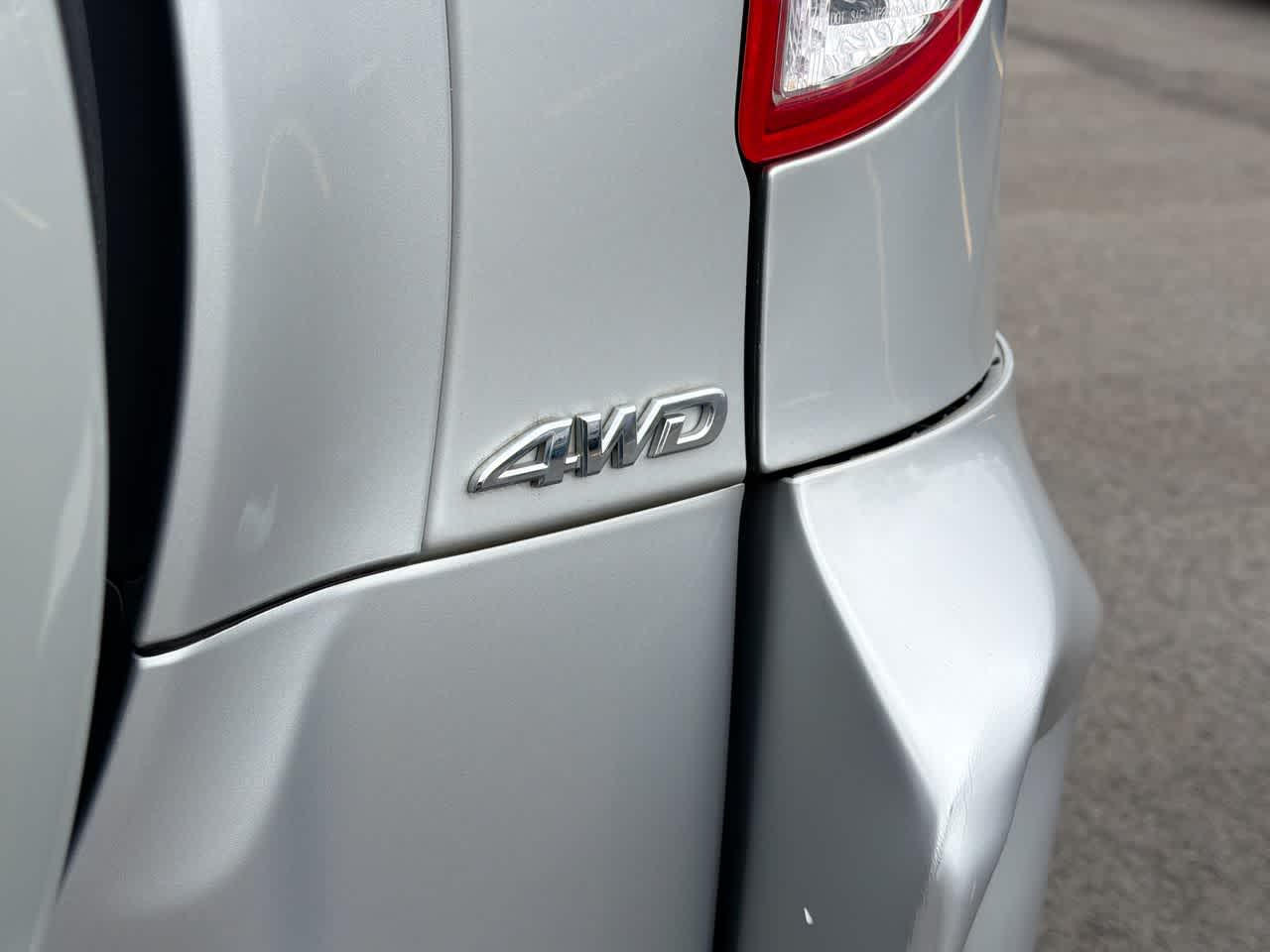 Thumbnail: 2009 Toyota RAV4 - 18