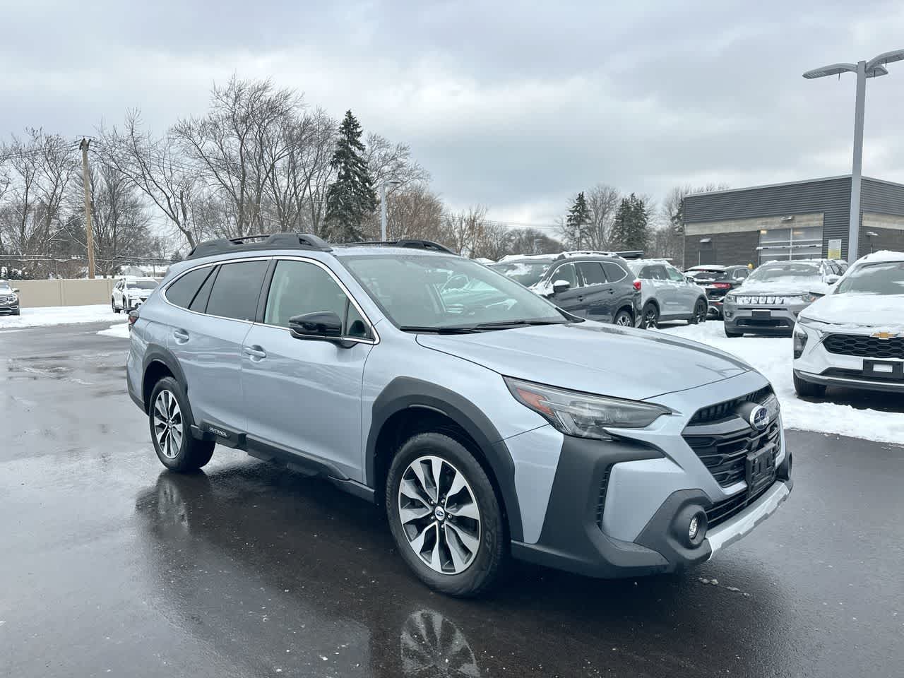 Thumbnail: 2023 Subaru Outback - 15