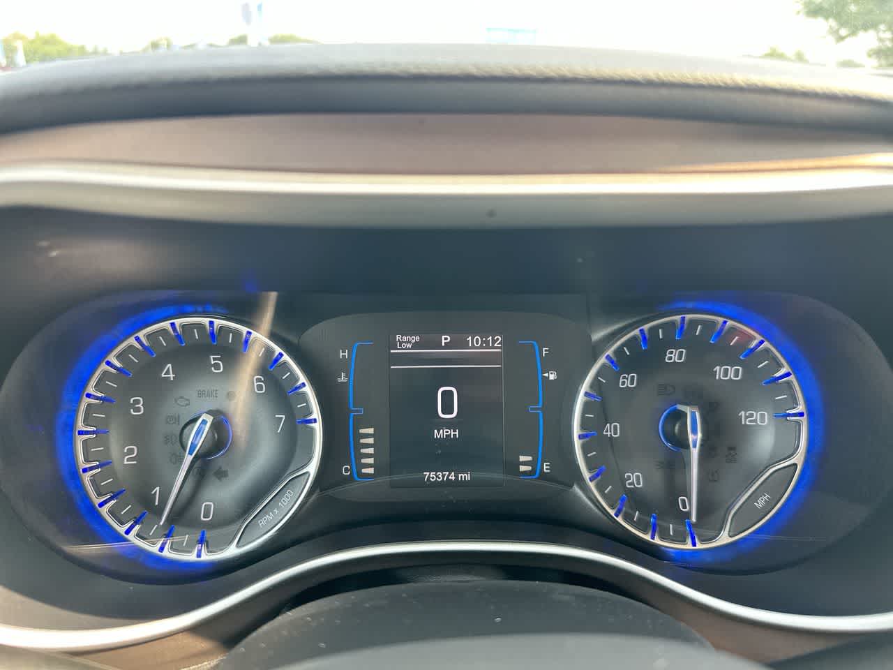 Thumbnail: 2017 Chrysler Pacifica - 35