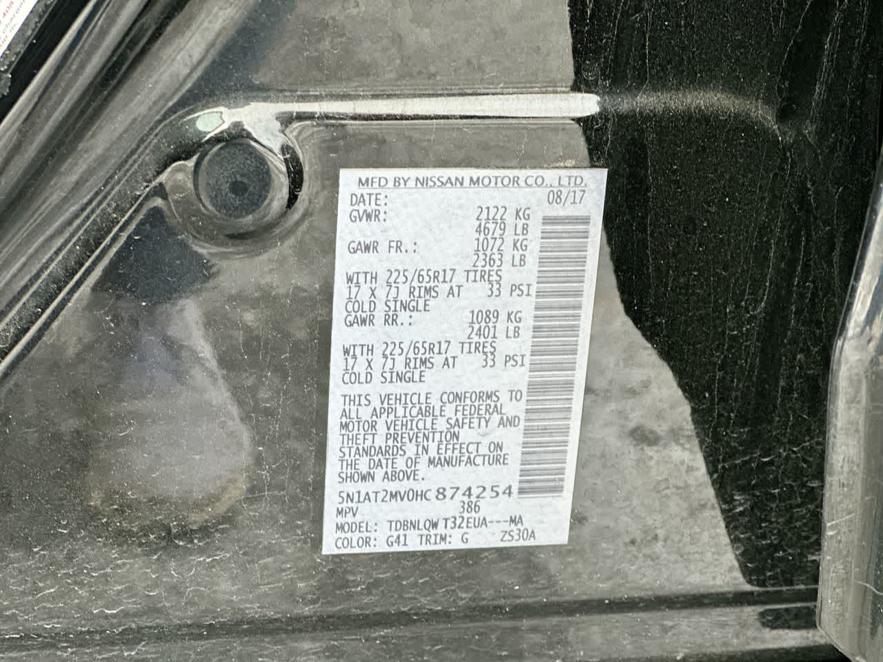 Thumbnail: 2017 Nissan Rogue - 36