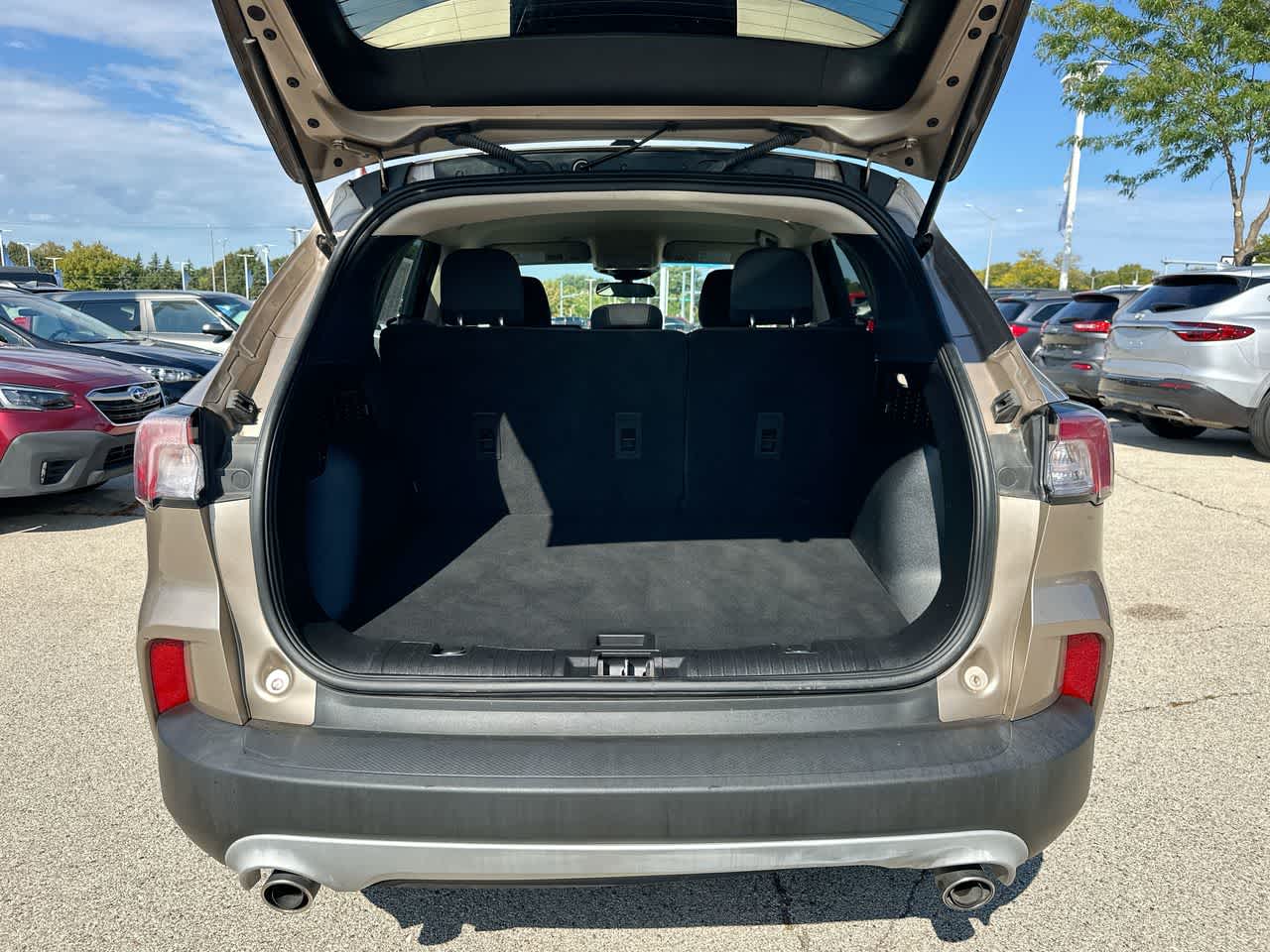 Thumbnail: 2020 Ford Escape - 36