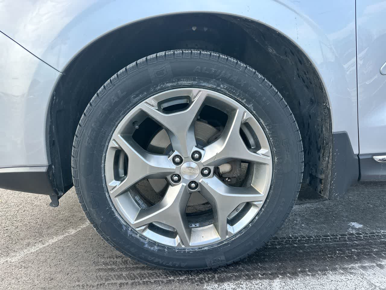 Thumbnail: 2015 Subaru Forester - 19