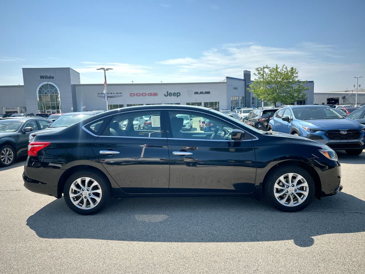 Thumbnail: 2017 Nissan Sentra - 14