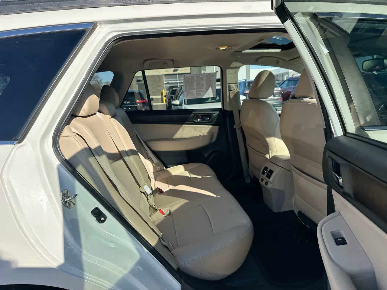 Thumbnail: 2016 Subaru Outback - 26