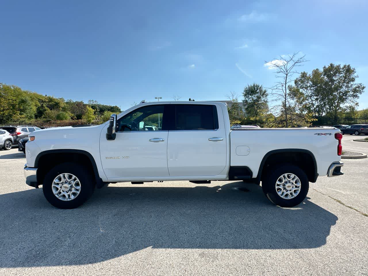 Thumbnail: 2022 Chevrolet Silverado 3500 - 10