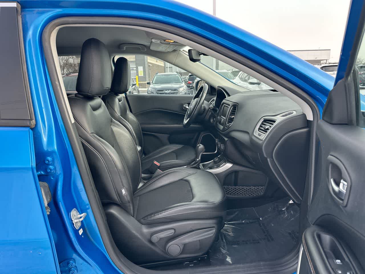 Thumbnail: 2018 Jeep Compass - 26