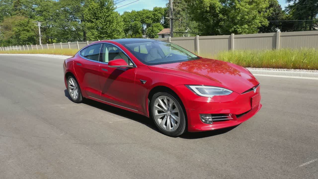 Thumbnail: 2018 Tesla Model S - 2