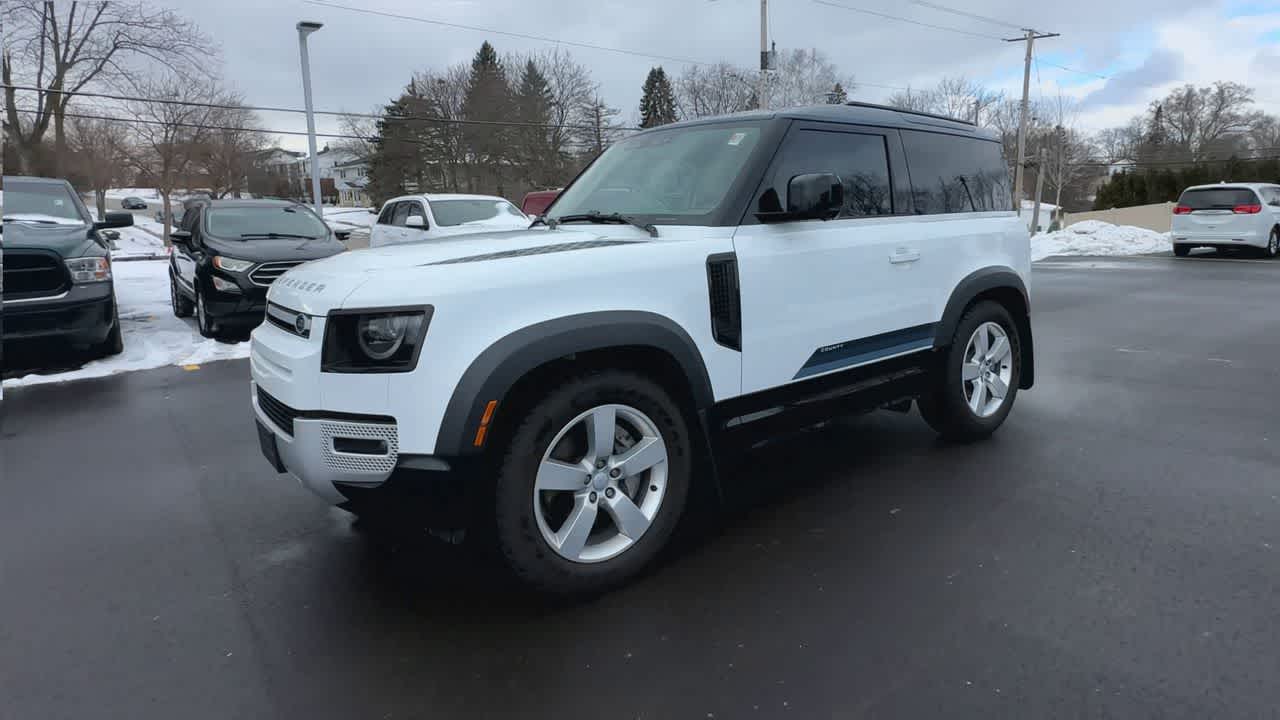 Thumbnail: 2025 Land Rover Defender - 4