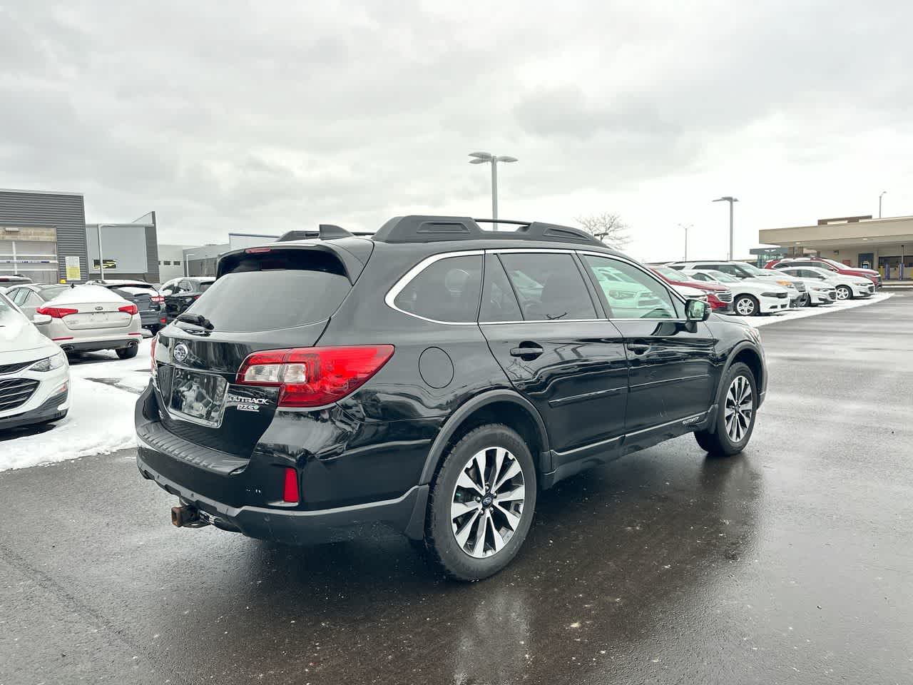 Thumbnail: 2017 Subaru Outback - 13