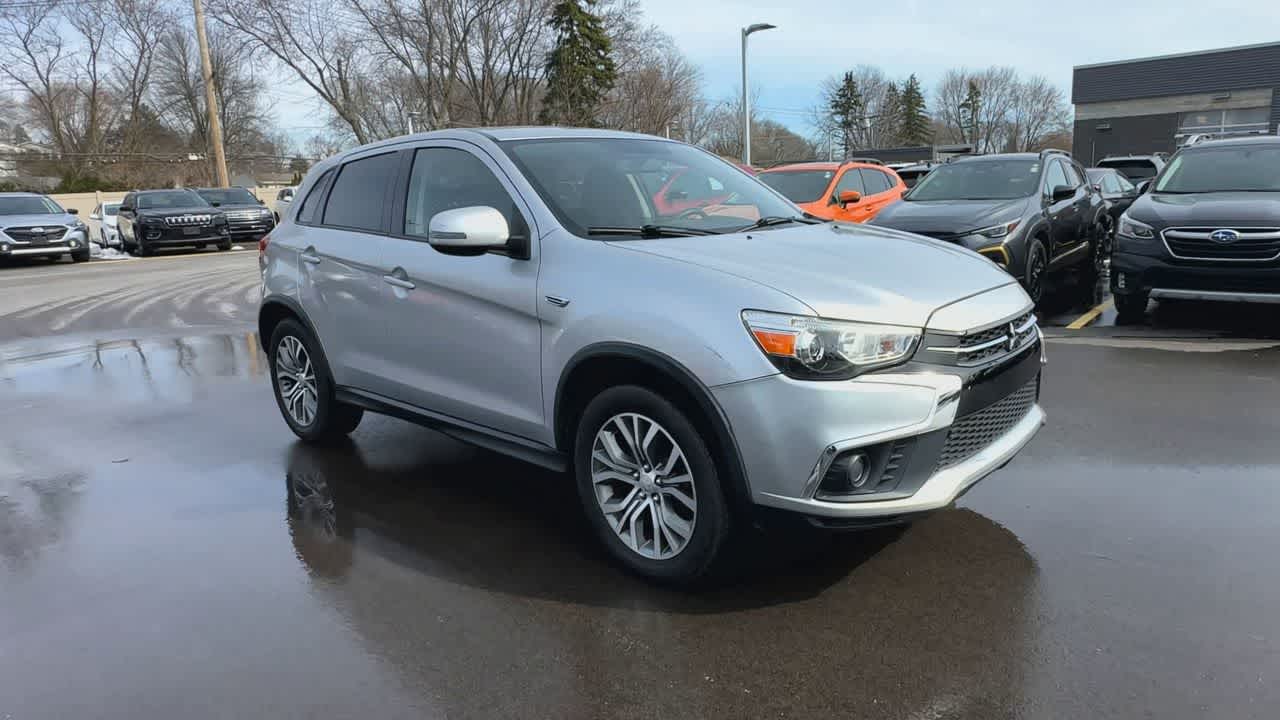 Thumbnail: 2018 Mitsubishi Outlander Sport - 2