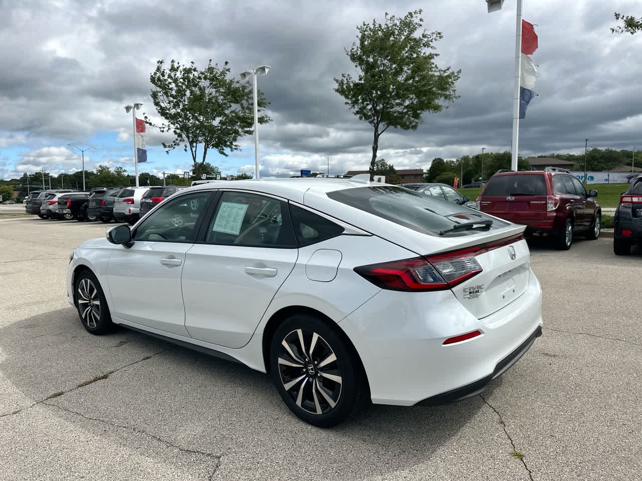 Thumbnail: 2023 Honda Civic - 11
