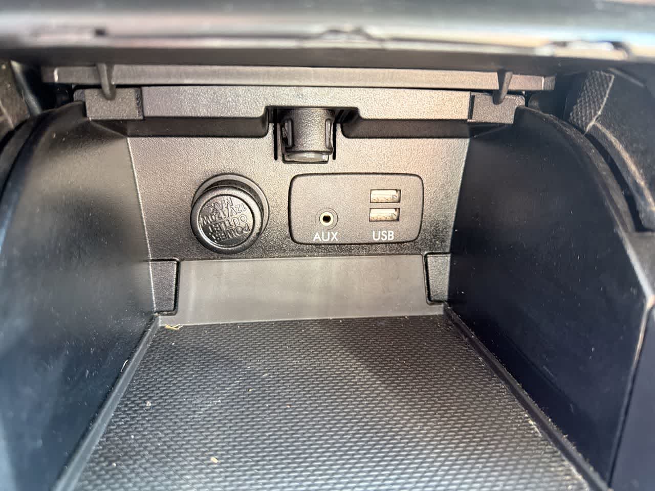 Thumbnail: 2017 Subaru Outback - 36