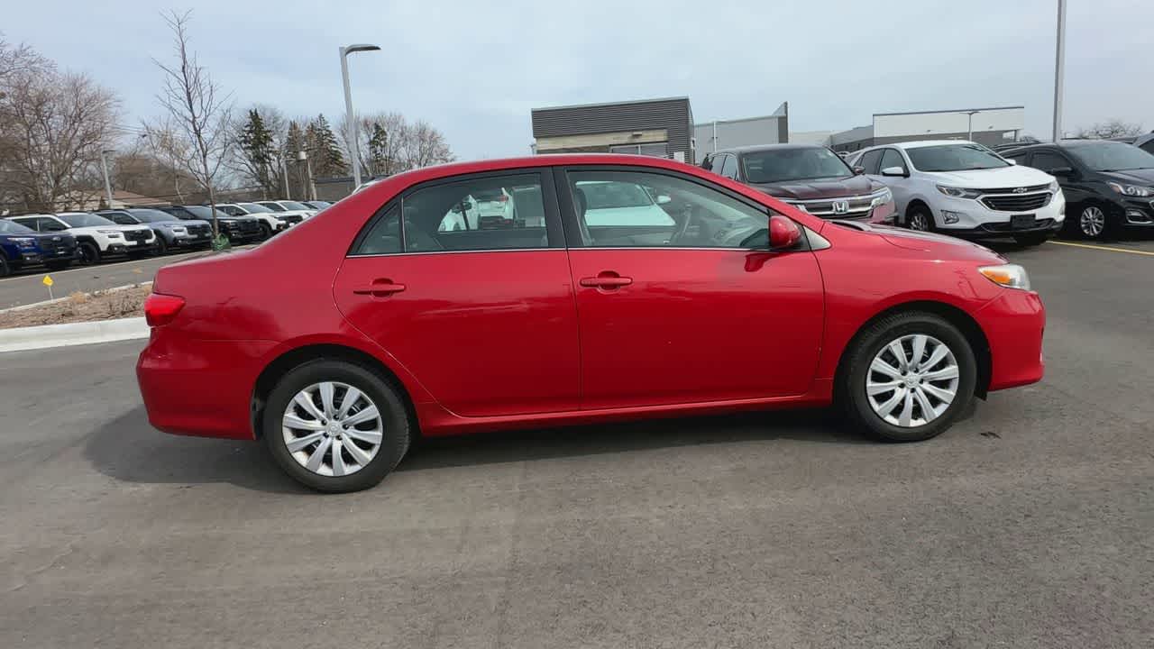 Thumbnail: 2013 Toyota Corolla - 9