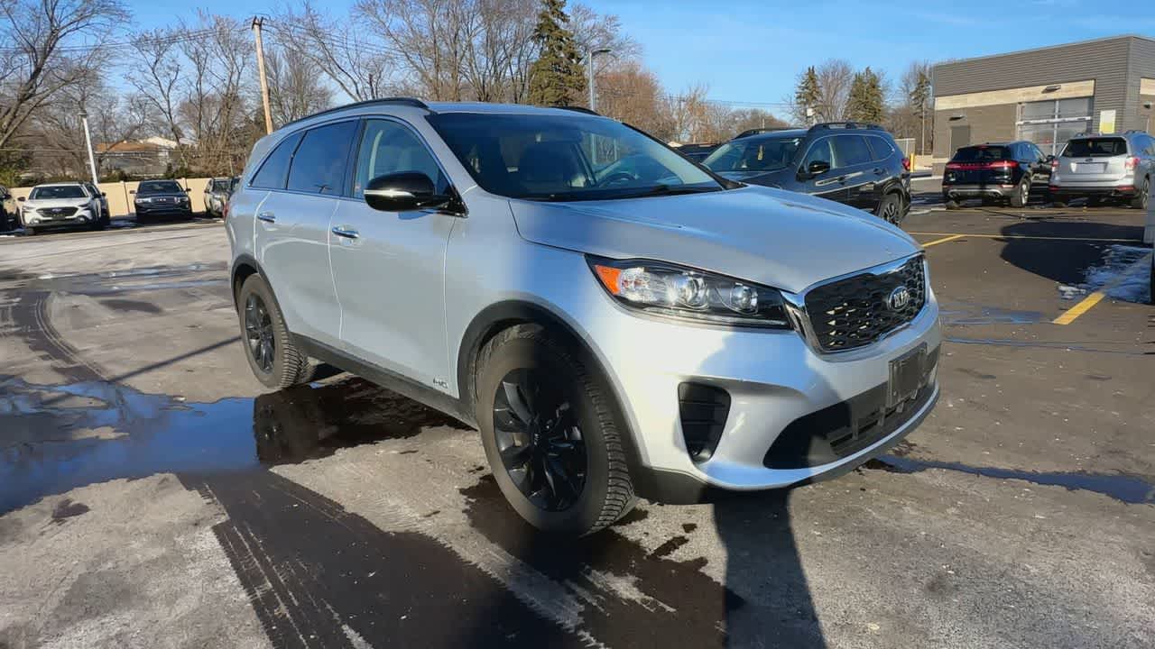 Thumbnail: 2019 Kia Sorento - 2
