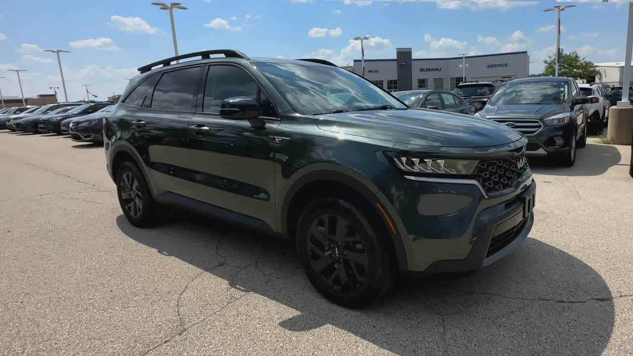 Thumbnail: 2022 Kia Sorento - 2