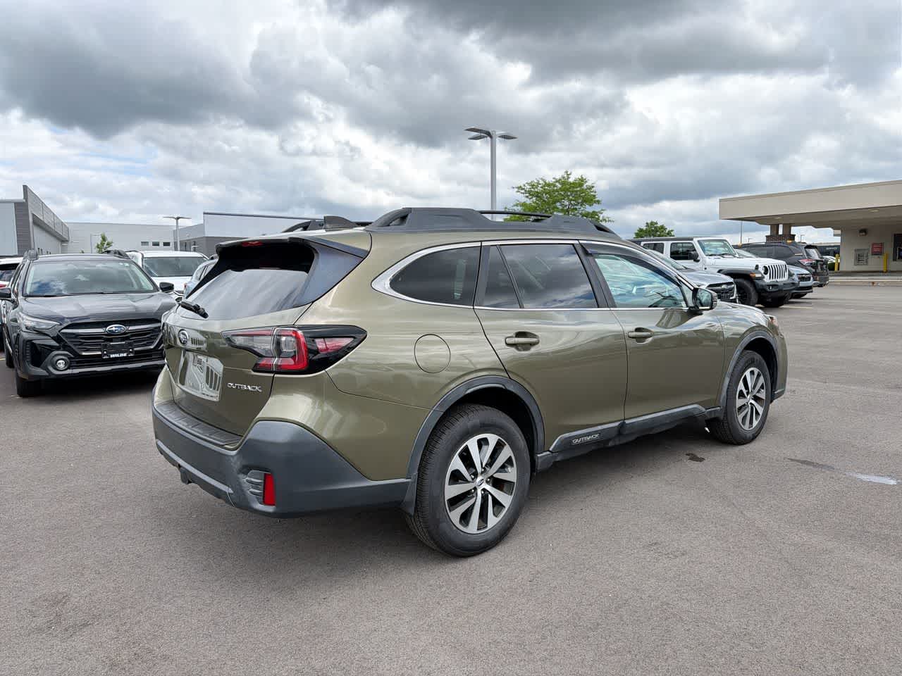 Thumbnail: 2020 Subaru Outback - 13