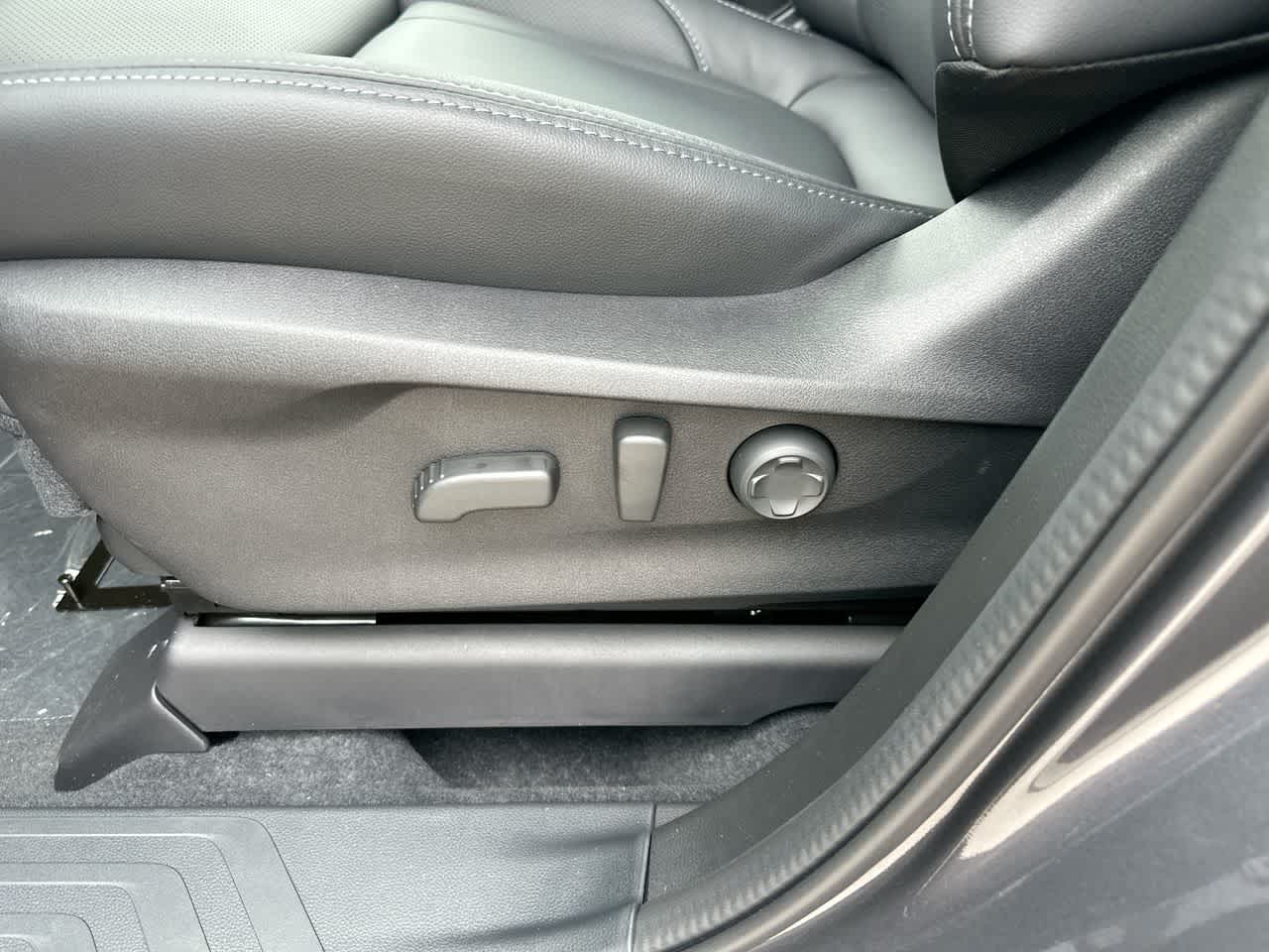 Thumbnail: 2025 Subaru Ascent - 22