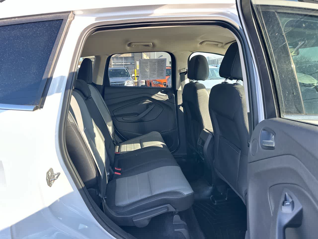 Thumbnail: 2015 Ford Escape - 25