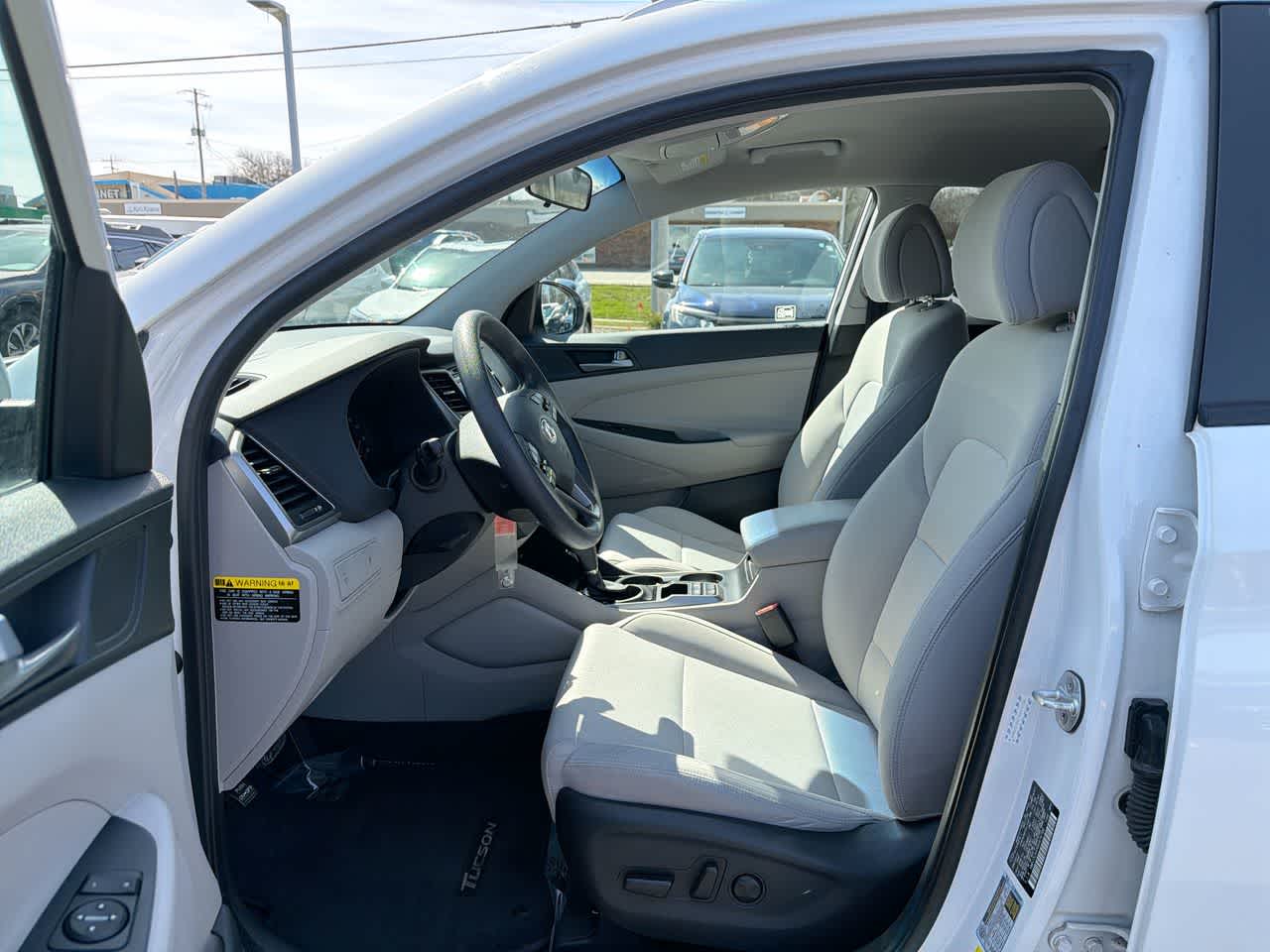 Thumbnail: 2017 Hyundai Tucson - 21