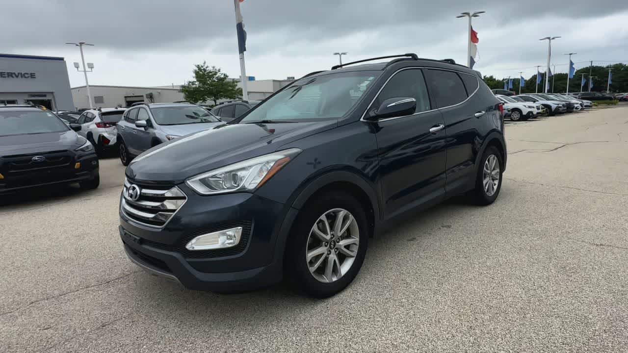 Thumbnail: 2016 Hyundai Santa Fe - 4