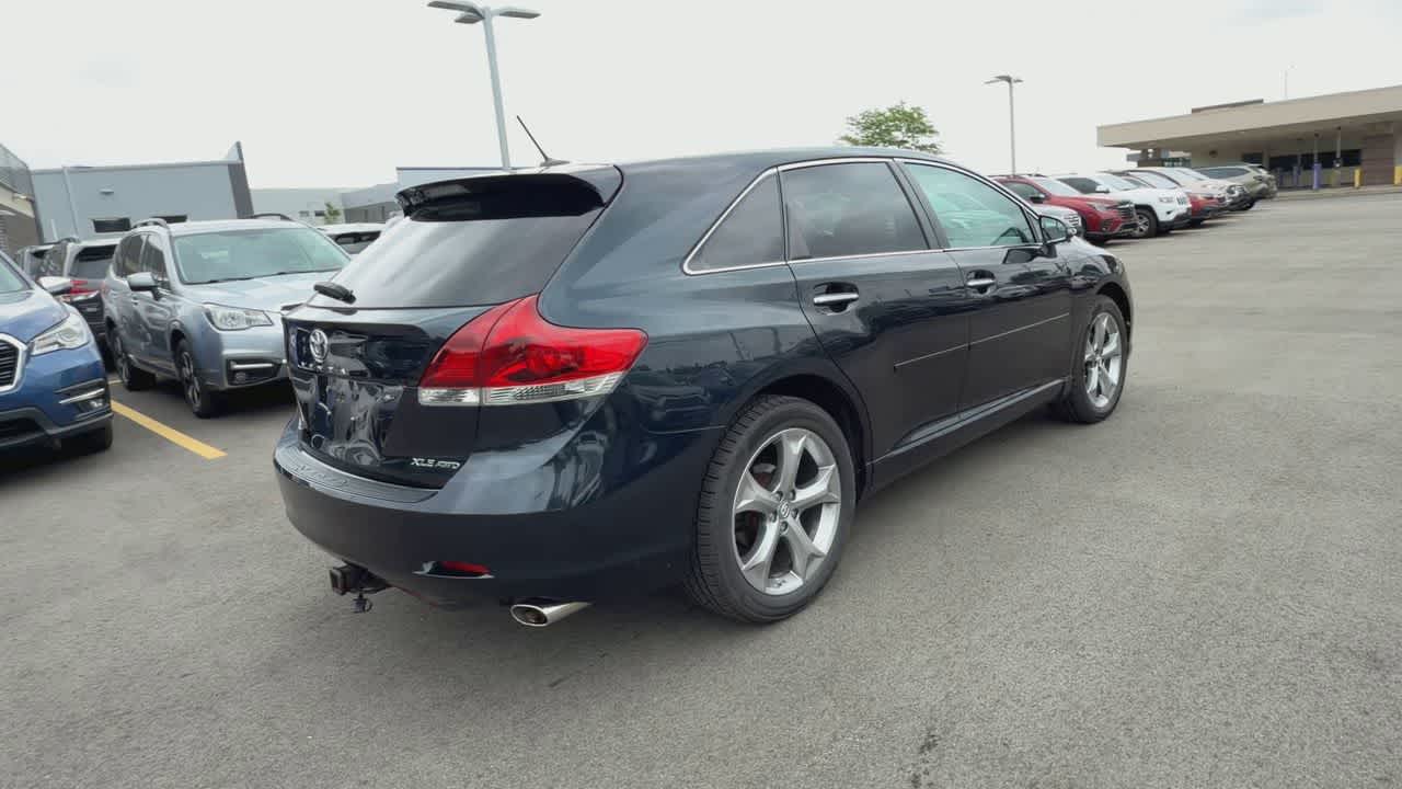 Thumbnail: 2014 Toyota Venza - 8