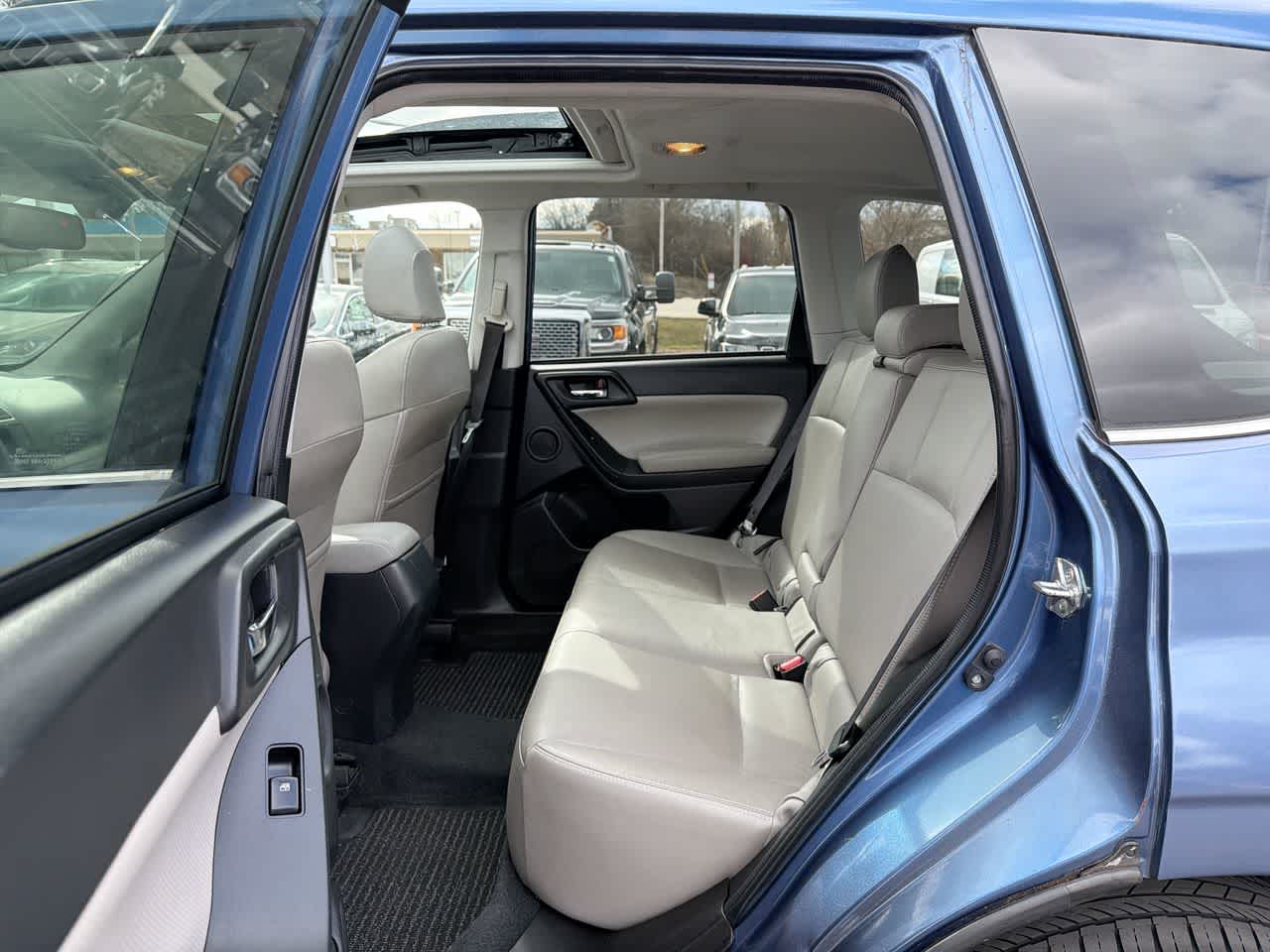 Thumbnail: 2016 Subaru Forester - 25