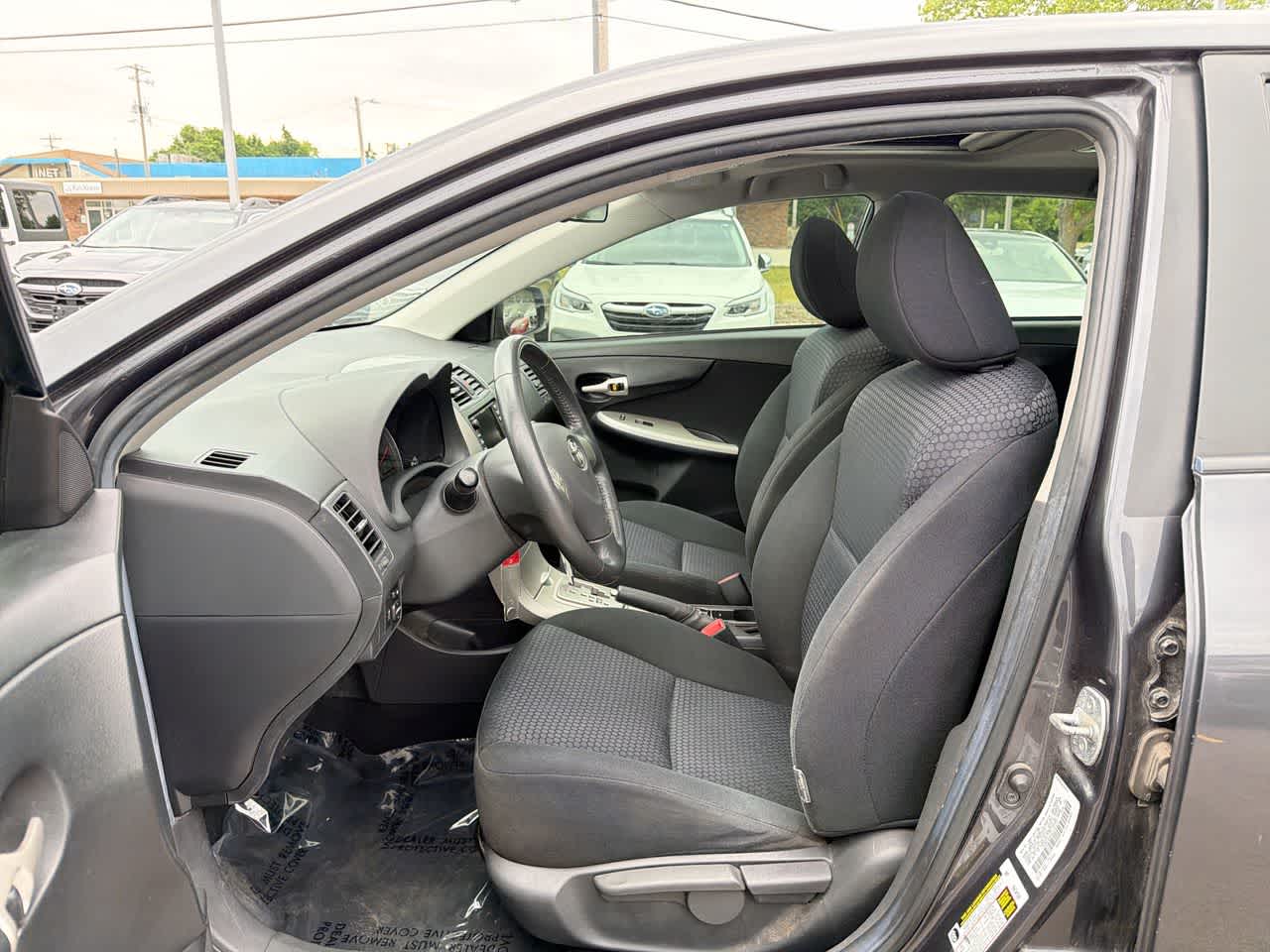 Thumbnail: 2009 Toyota Corolla - 21