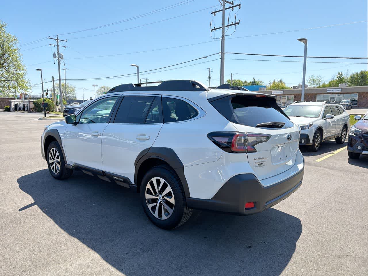 Thumbnail: 2023 Subaru Outback - 11
