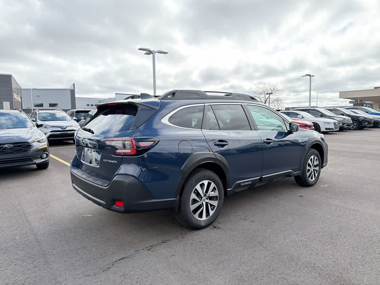 Thumbnail: 2025 Subaru Outback - 13