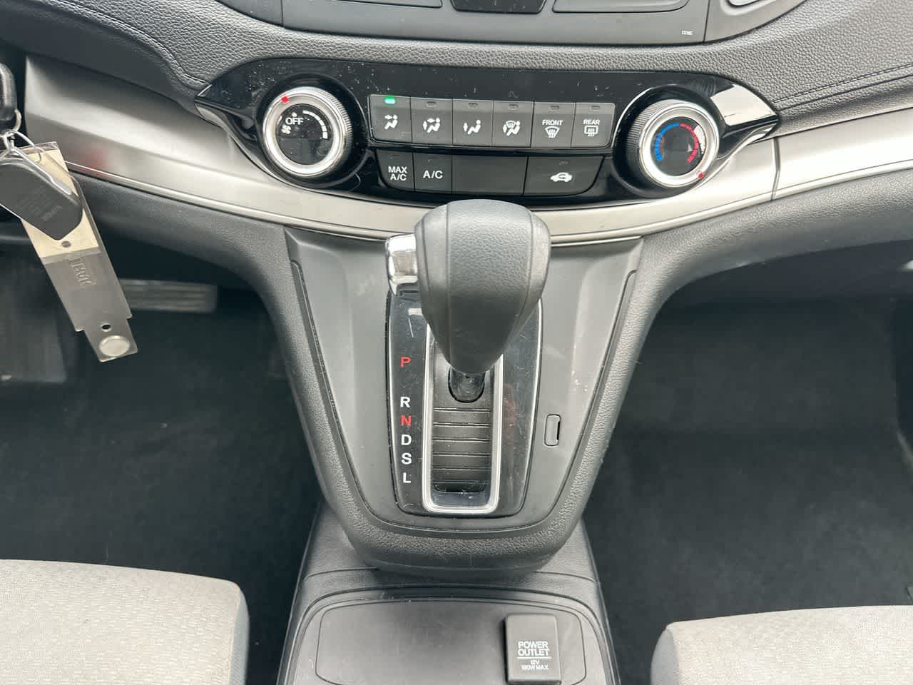 2016 Honda CR-V SE 33