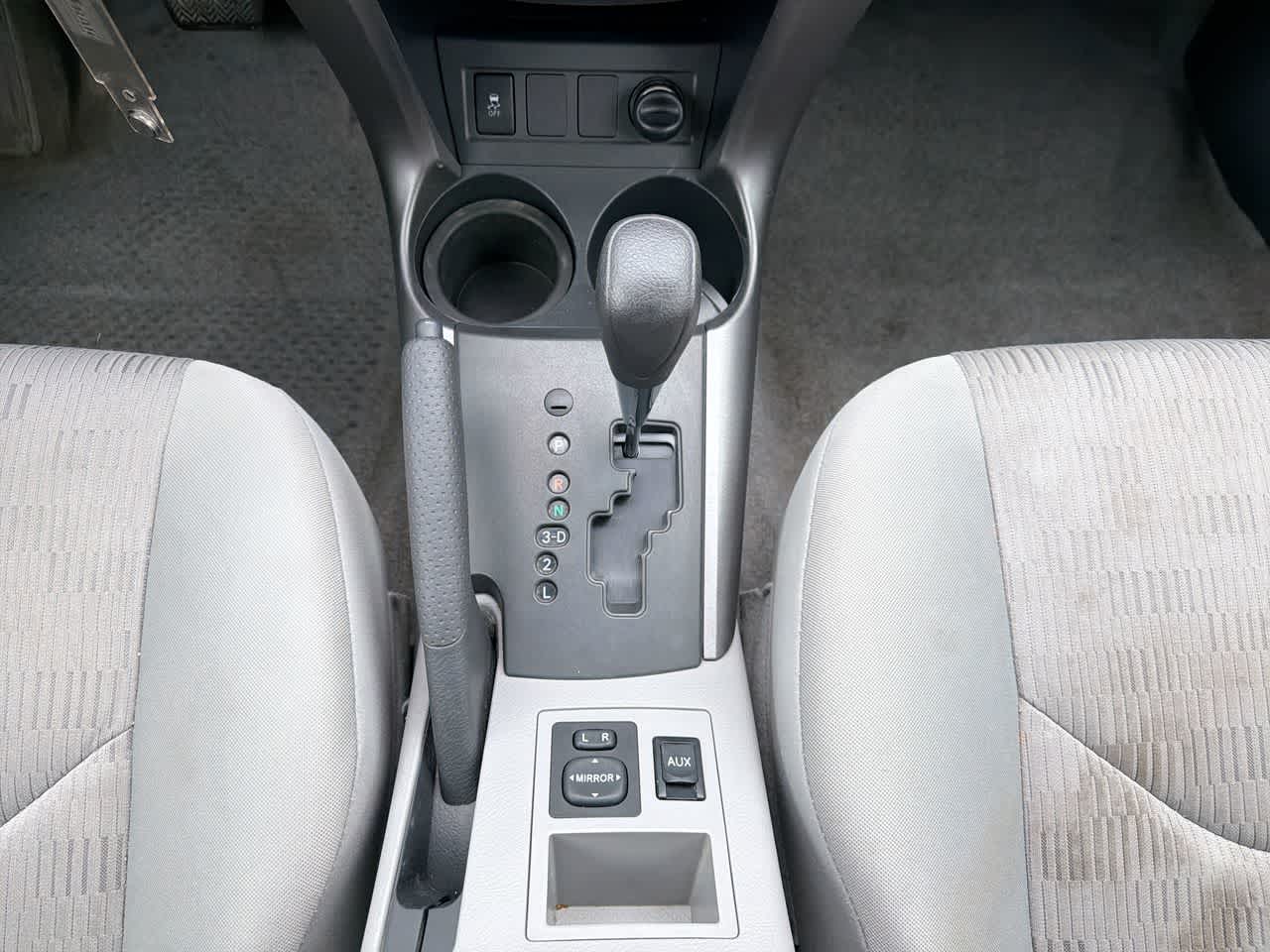 Thumbnail: 2009 Toyota RAV4 - 31