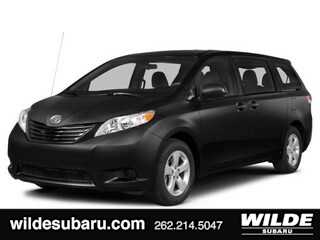 2014 Toyota Sienna SE -
                  Waukesha, WI