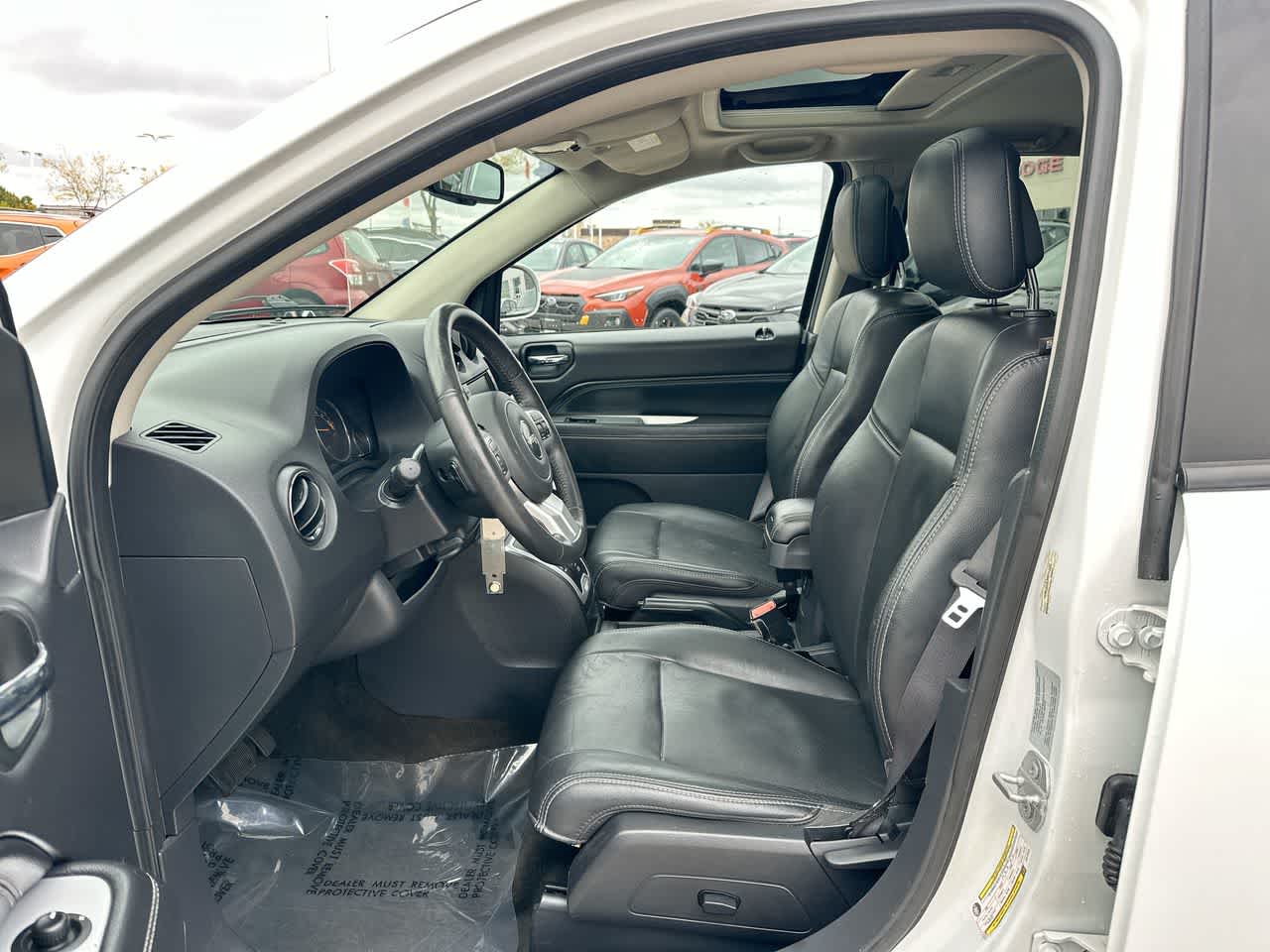 Thumbnail: 2017 Jeep Compass - 21