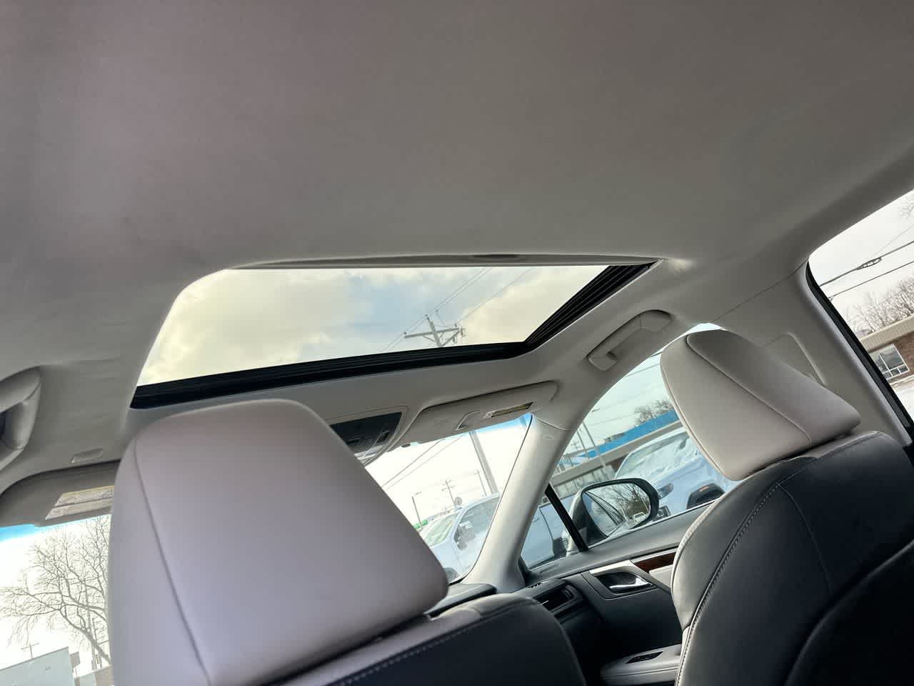 Thumbnail: 2019 Lexus RX - 24