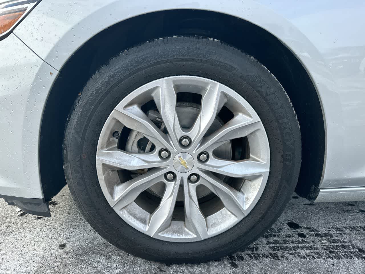 Thumbnail: 2020 Chevrolet Malibu - 19