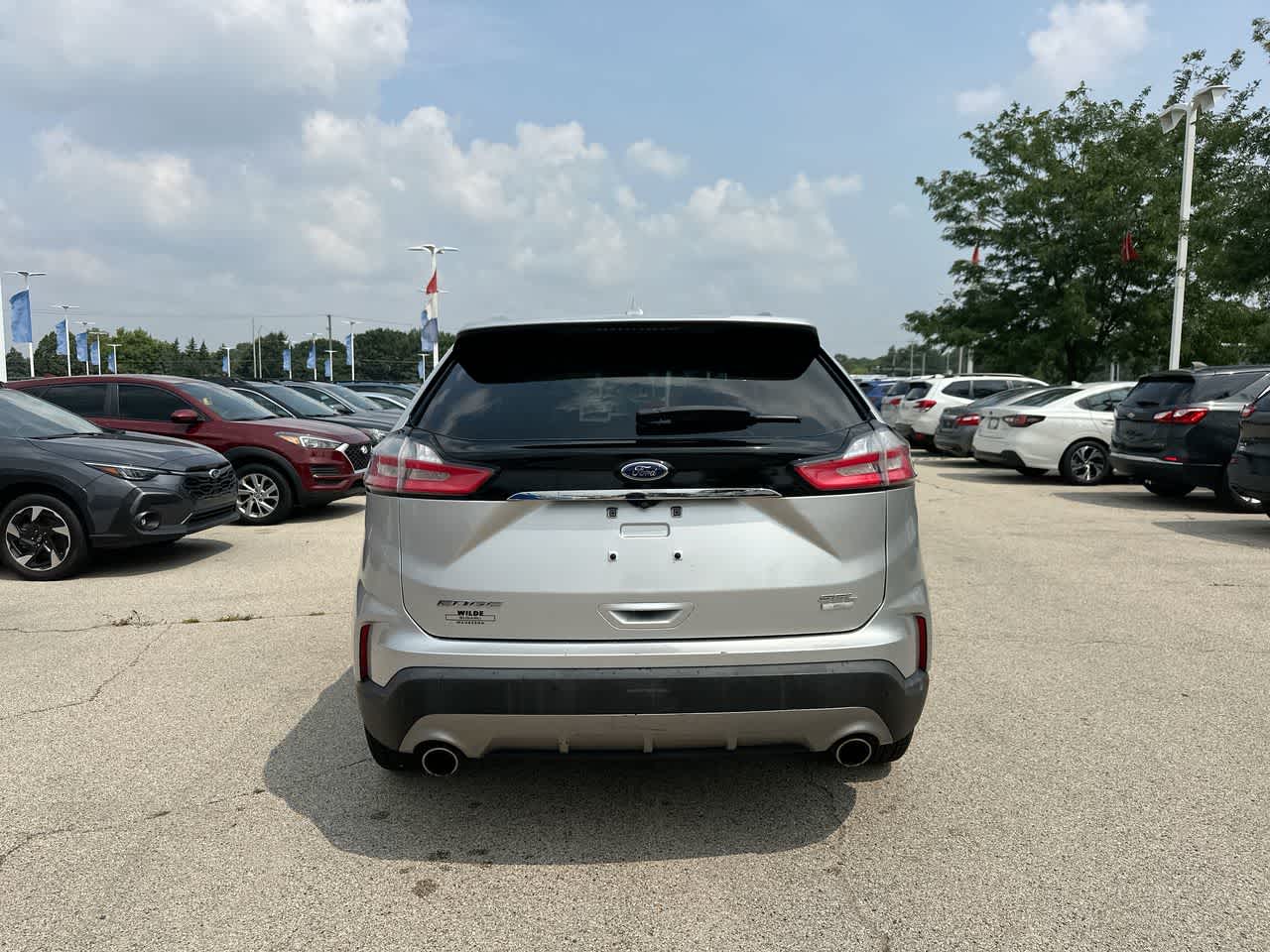 Thumbnail: 2019 Ford Edge - 12