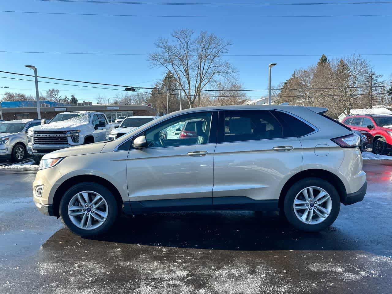 Thumbnail: 2017 Ford Edge - 10