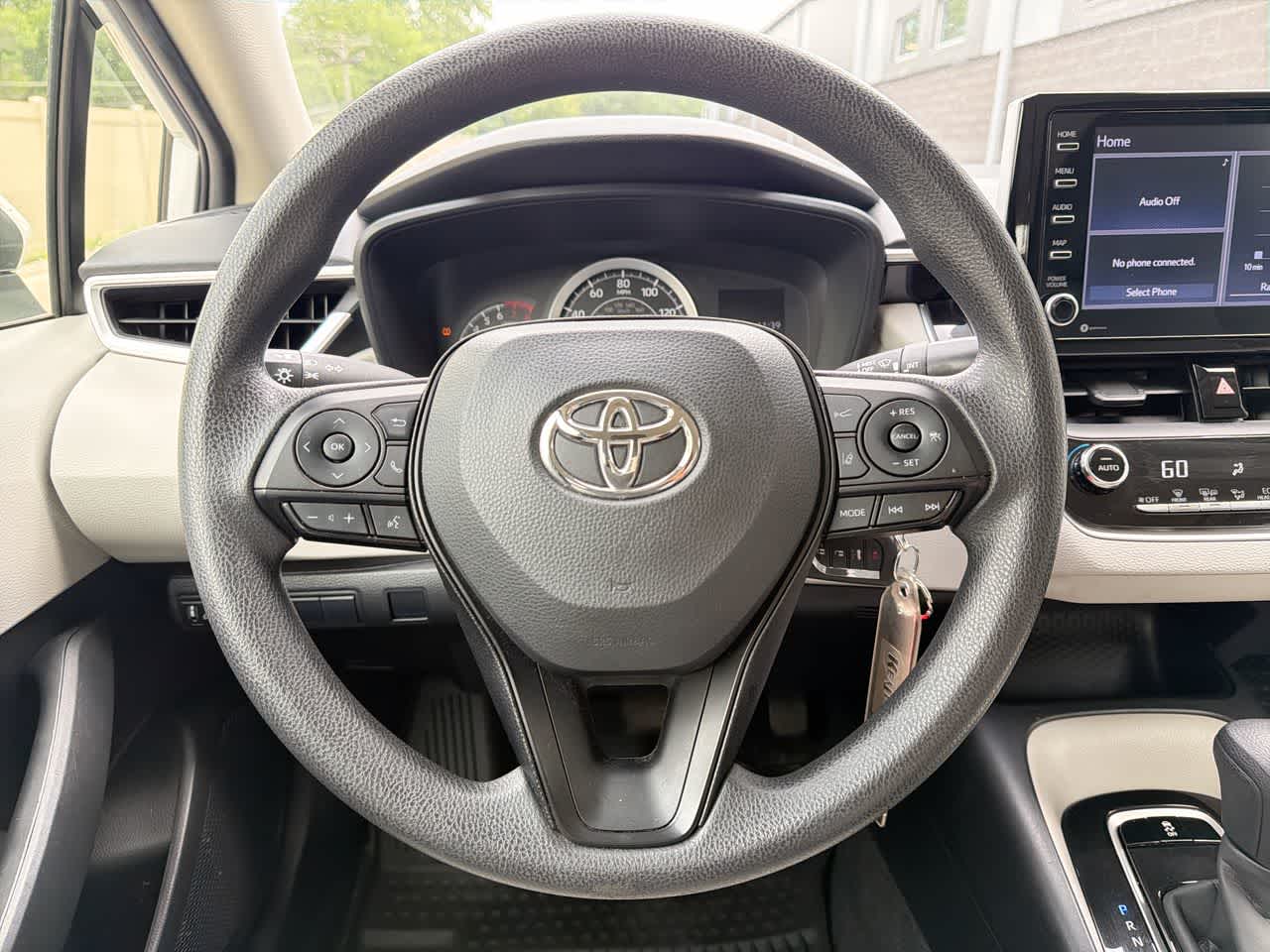 2021 Toyota Corolla LE - Photo 27