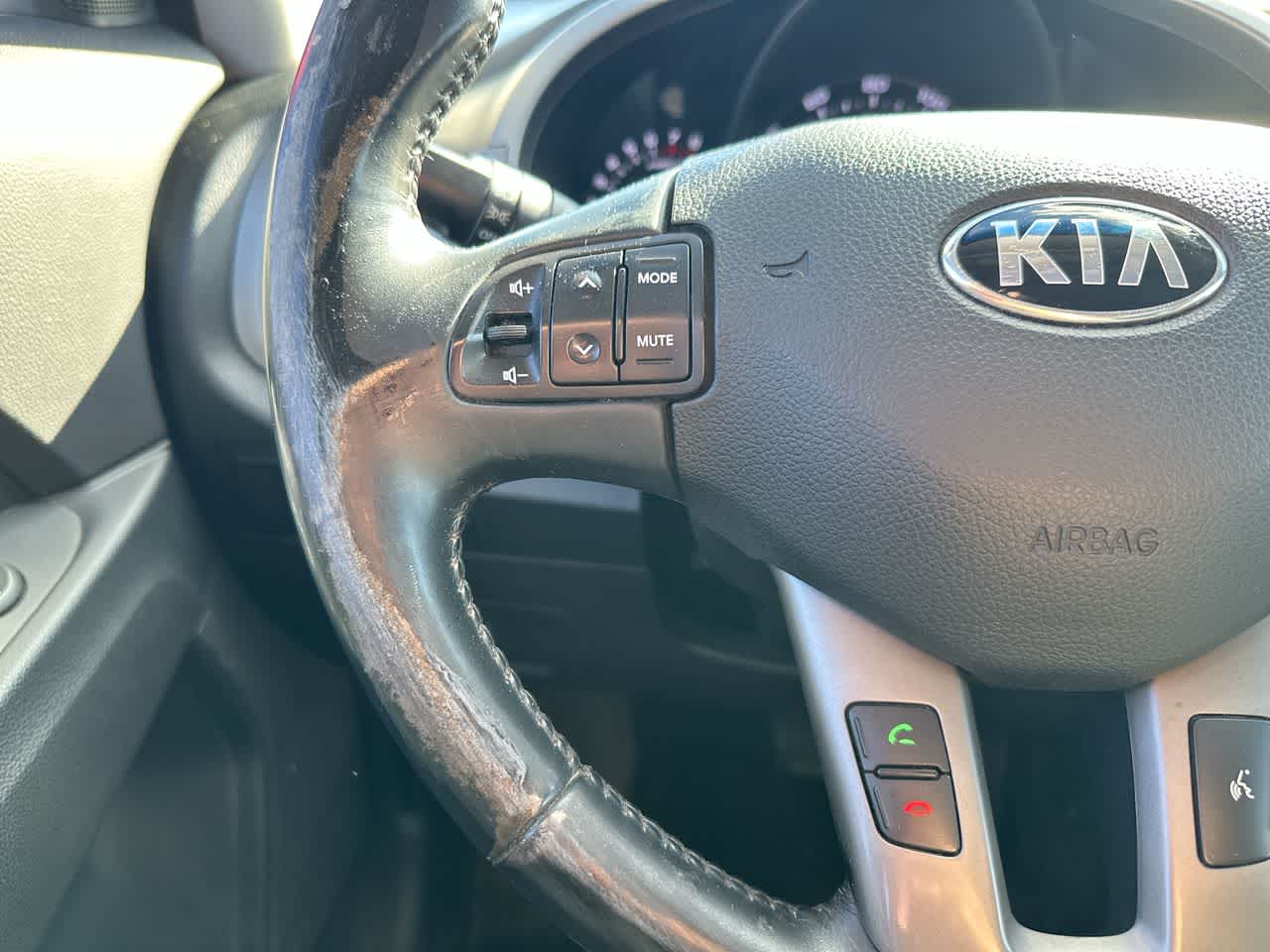 Thumbnail: 2015 Kia Sportage - 28