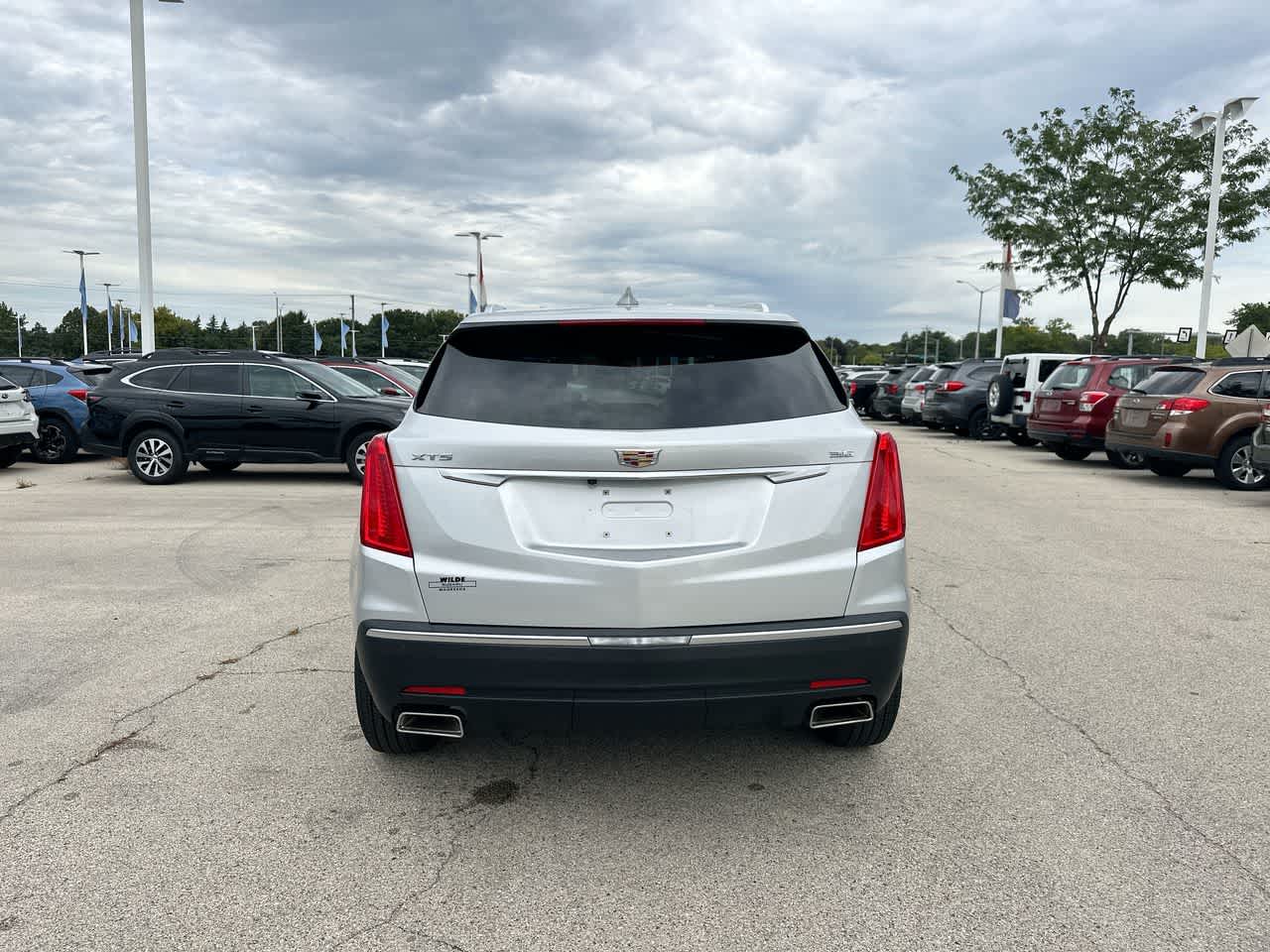 Thumbnail: 2017 Cadillac XT5 - 12