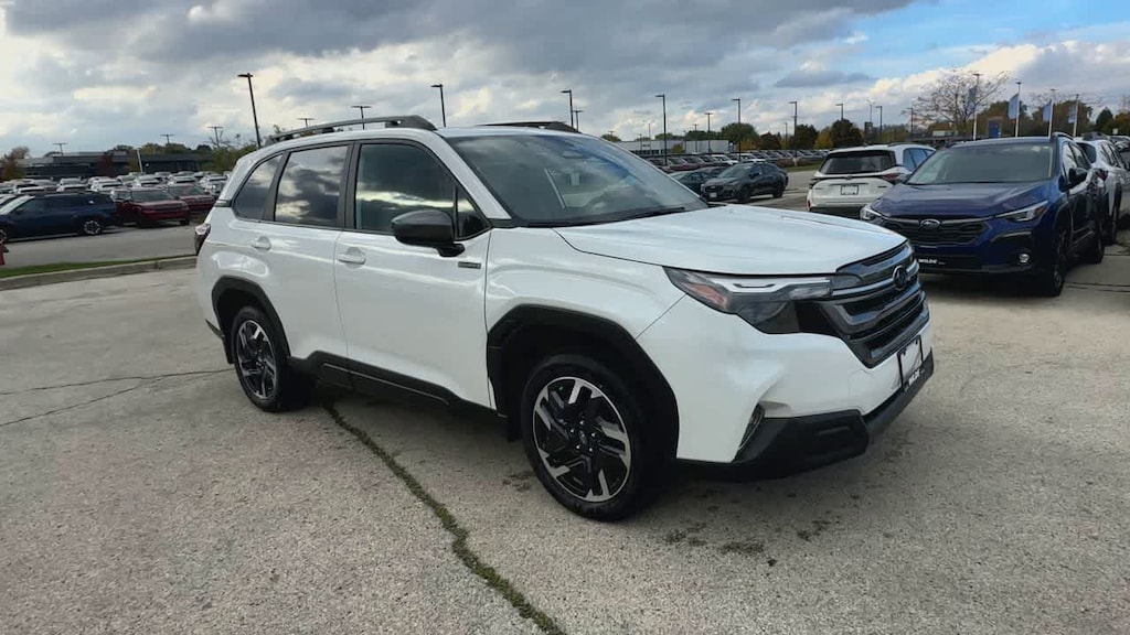 New 2025 Subaru Forester Hybrid Premium SUV