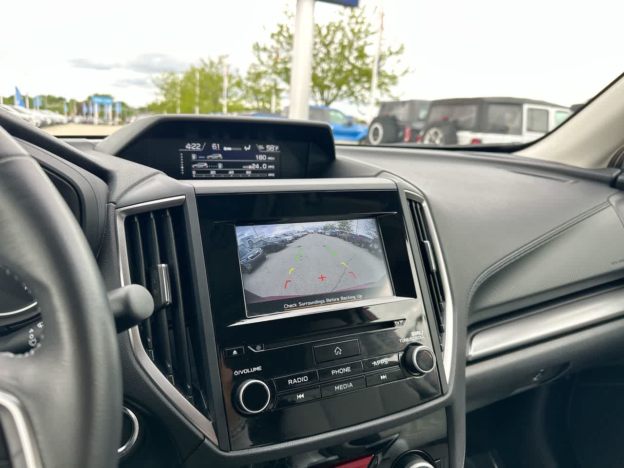 2022 Subaru Forester Premium 32