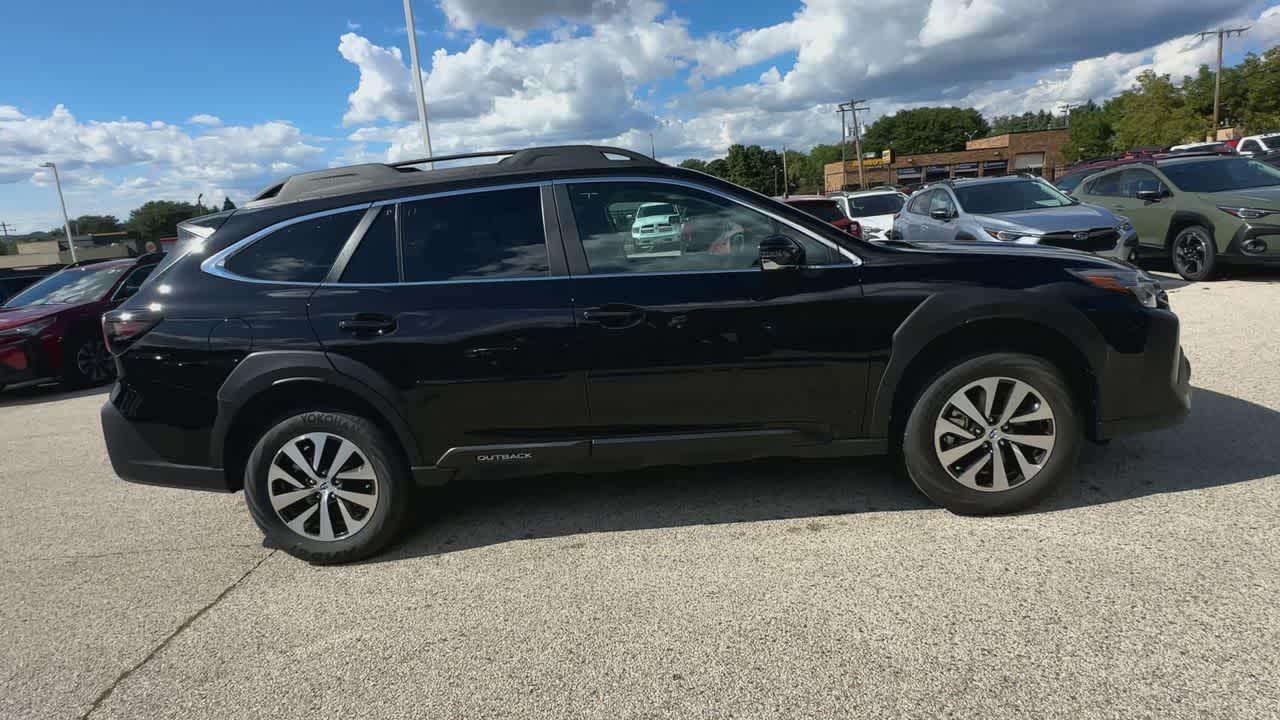 Thumbnail: 2025 Subaru Outback - 9