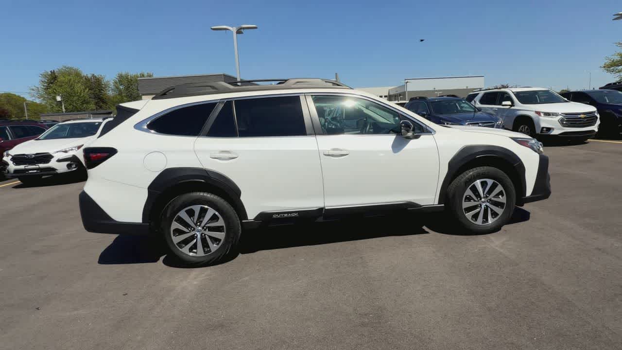 Thumbnail: 2023 Subaru Outback - 9
